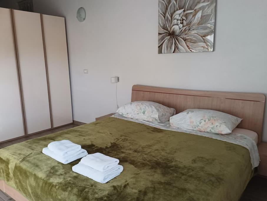Apartment, 200M From Sea Бъртонигла Екстериор снимка